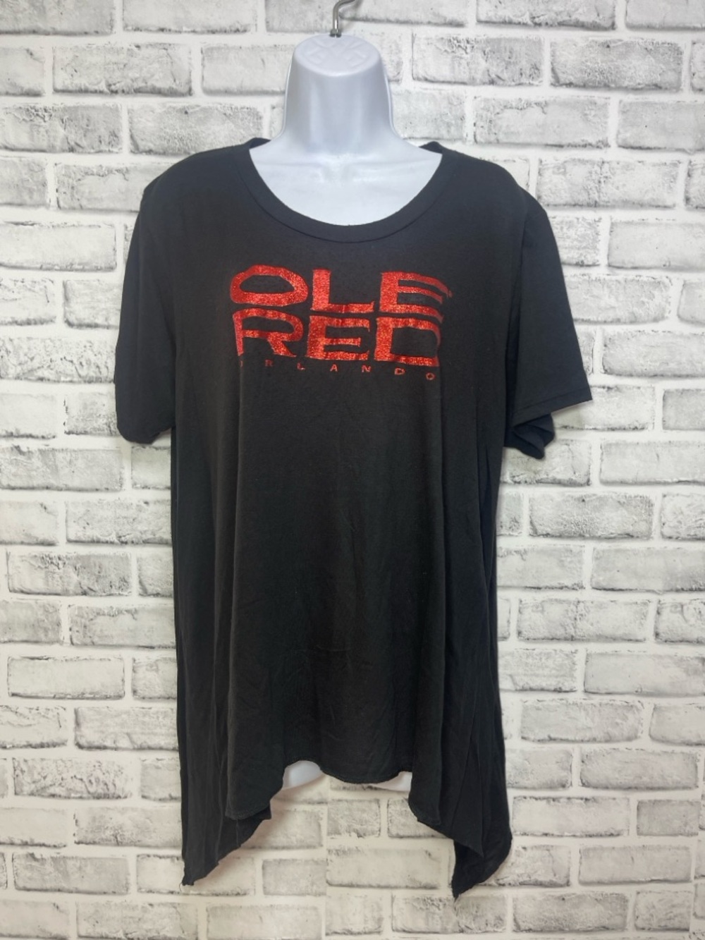 Blake Shelton Ole Red Orlando Black Side Hem Tie XXL